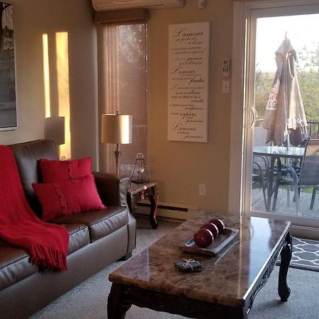 2 Bedroom Condo In Pedestrian Village By Amazing Property Rentals Mont-Tremblant Extérieur photo