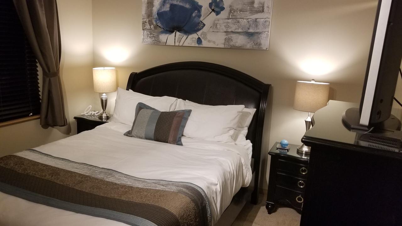 2 Bedroom Condo In Pedestrian Village By Amazing Property Rentals Mont-Tremblant Extérieur photo